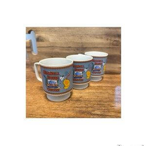 Vintage Maxwell House Pedestal Coffee Cups Mugs Good to the Last Drop Set of 3